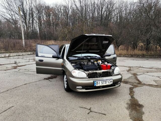 Зелений Деу Сенс, об'ємом двигуна 1.6 л та пробігом 187 тис. км за 2950 $, фото 1 на Automoto.ua