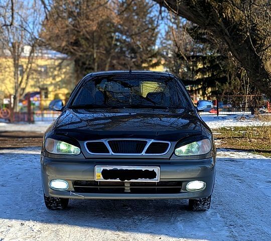 Зеленый Дэу Сенс, объемом двигателя 13 л и пробегом 188 тыс. км за 2300 $, фото 1 на Automoto.ua