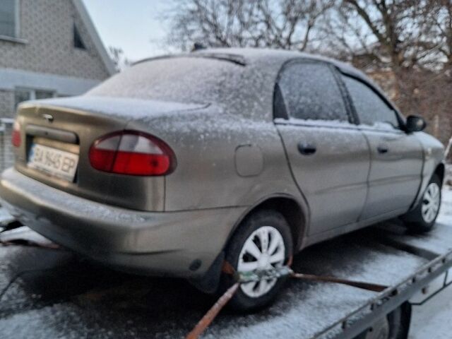 Зелений Деу Сенс, об'ємом двигуна 1.5 л та пробігом 250 тис. км за 500 $, фото 1 на Automoto.ua