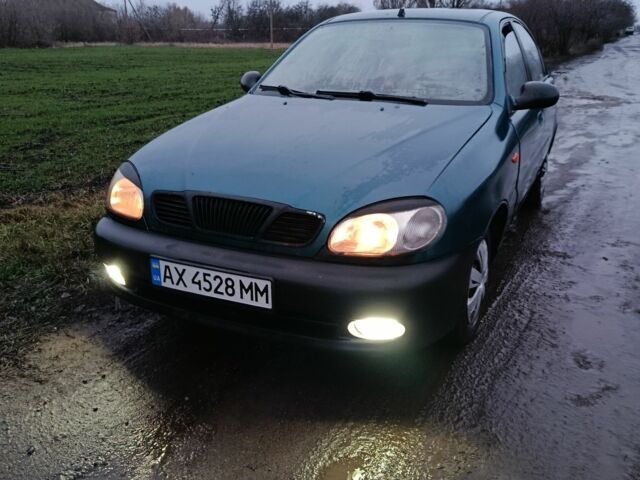 Зелений Деу Сенс, об'ємом двигуна 1.5 л та пробігом 300 тис. км за 1424 $, фото 1 на Automoto.ua