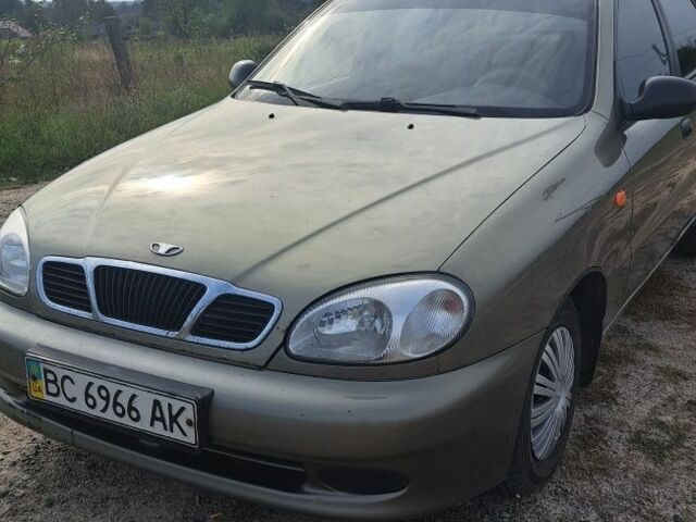 Зеленый Дэу Сенс, объемом двигателя 1.5 л и пробегом 220 тыс. км за 1600 $, фото 1 на Automoto.ua