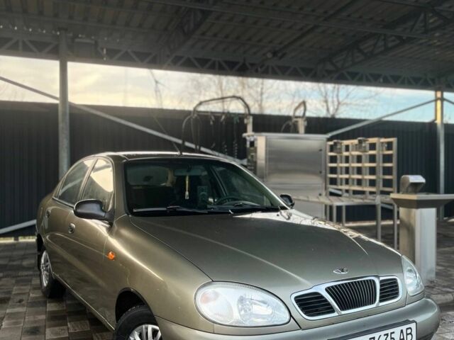 Зеленый Дэу Сенс, объемом двигателя 1.3 л и пробегом 209 тыс. км за 1500 $, фото 1 на Automoto.ua