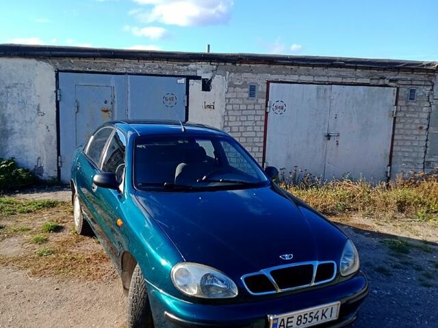 Деу Сенс 2005 у Кам'янське (Дніпродзержинськ) на Automoto.ua Зелений Деу Сенс, об'ємом двигуна 1.3 л та пробігом 160 тис. км за 2900 $, фото 1 на Automoto.ua