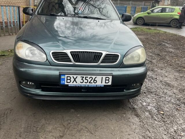 Зеленый Дэу Сенс, объемом двигателя 1.5 л и пробегом 213 тыс. км за 2300 $, фото 1 на Automoto.ua