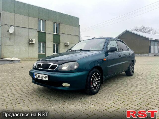 Зеленый Дэу Сенс, объемом двигателя 1.3 л и пробегом 180 тыс. км за 1900 $, фото 1 на Automoto.ua