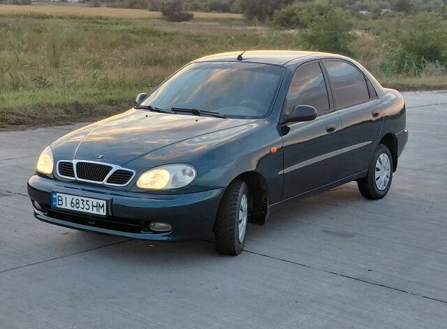 Зеленый Дэу Сенс, объемом двигателя 1.5 л и пробегом 180 тыс. км за 2249 $, фото 1 на Automoto.ua