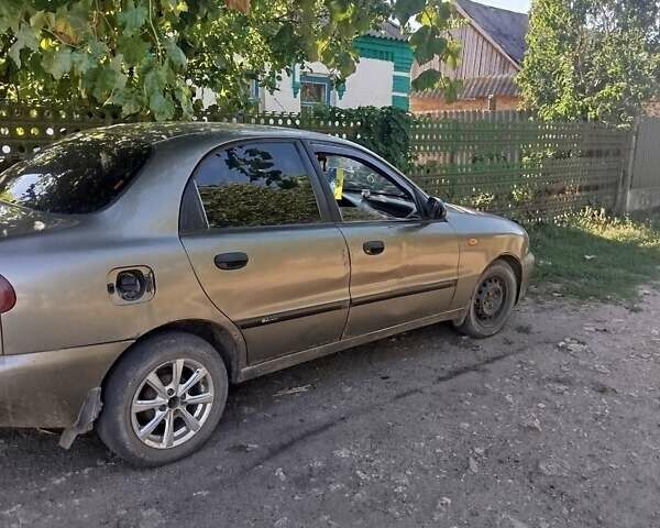 Зеленый Дэу Сенс, объемом двигателя 1.5 л и пробегом 250 тыс. км за 1457 $, фото 1 на Automoto.ua