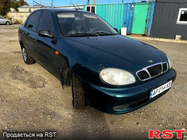 Деу Сенс 2005 у Вольнянске на Automoto.ua Зелений Деу Сенс, об'ємом двигуна 1.3 л та пробігом 100 тис. км за 1850 $, фото 1 на Automoto.ua