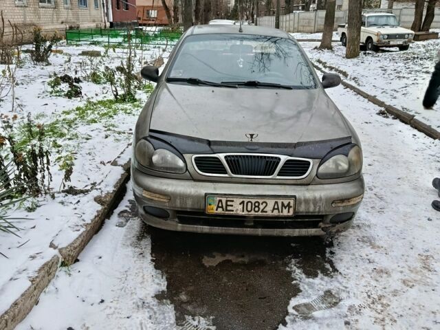 Зеленый Дэу Сенс, объемом двигателя 1.3 л и пробегом 200 тыс. км за 1800 $, фото 1 на Automoto.ua