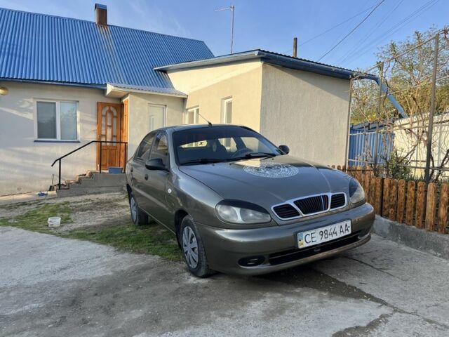 Зеленый Дэу Сенс, объемом двигателя 0 л и пробегом 600 тыс. км за 1900 $, фото 1 на Automoto.ua