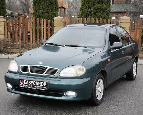 Зеленый Дэу Сенс, объемом двигателя 1.3 л и пробегом 222 тыс. км за 1750 $, фото 1 на Automoto.ua