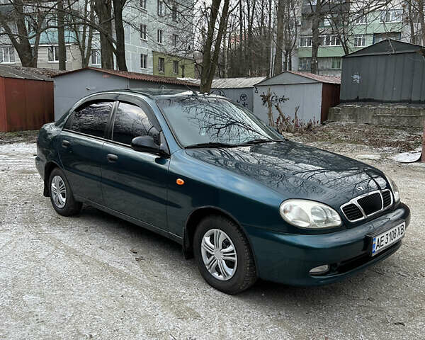 Зеленый Дэу Сенс, объемом двигателя 1.3 л и пробегом 118 тыс. км за 2250 $, фото 1 на Automoto.ua