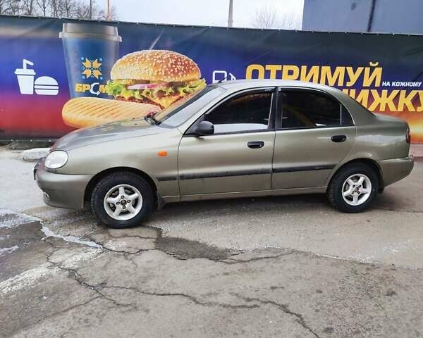 Зеленый Дэу Сенс, объемом двигателя 1.3 л и пробегом 202 тыс. км за 2300 $, фото 1 на Automoto.ua