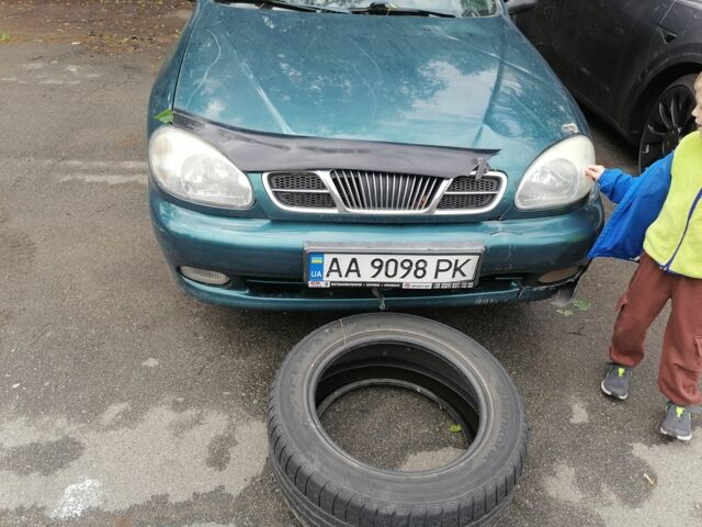 Зеленый Дэу Сенс, объемом двигателя 1.5 л и пробегом 240 тыс. км за 550 $, фото 1 на Automoto.ua