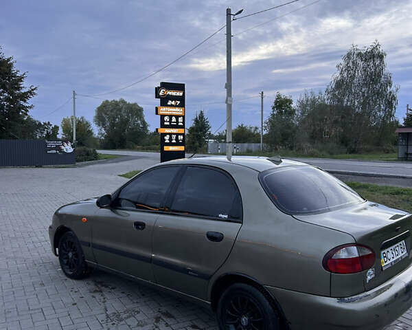Зеленый Дэу Сенс, объемом двигателя 1.3 л и пробегом 200 тыс. км за 1300 $, фото 1 на Automoto.ua