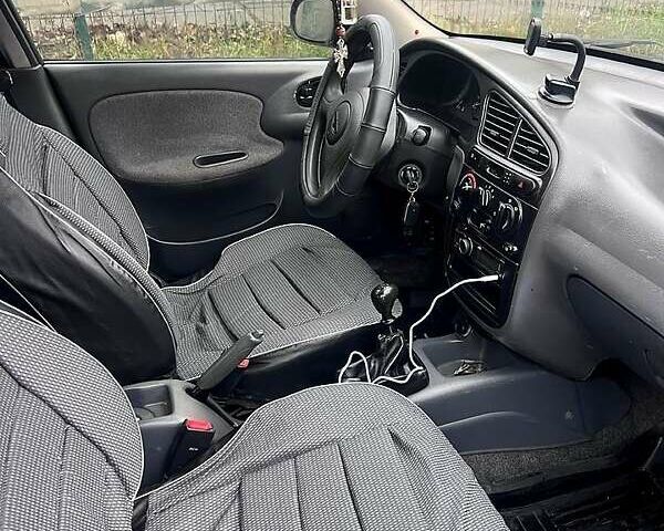 Зеленый Дэу Сенс, объемом двигателя 1.3 л и пробегом 120 тыс. км за 1650 $, фото 1 на Automoto.ua