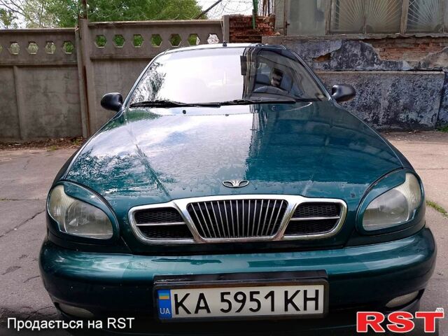 Зеленый Дэу Сенс, объемом двигателя 1.3 л и пробегом 180 тыс. км за 1500 $, фото 1 на Automoto.ua
