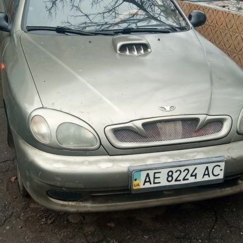 Зеленый Дэу Сенс, объемом двигателя 1.3 л и пробегом 190 тыс. км за 1066 $, фото 1 на Automoto.ua