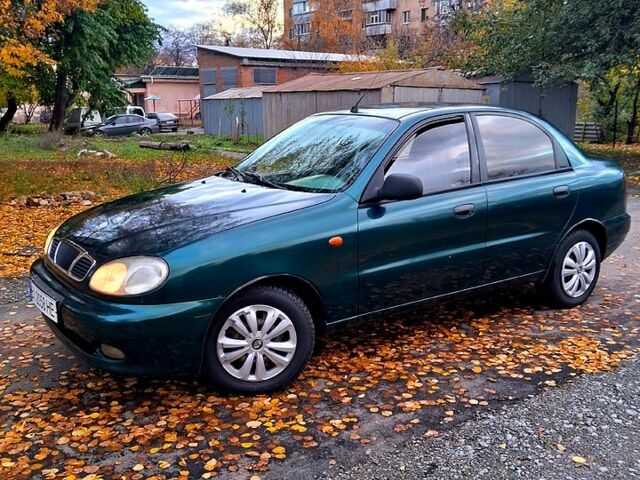 Зеленый Дэу Сенс, объемом двигателя 1.3 л и пробегом 170 тыс. км за 1250 $, фото 1 на Automoto.ua