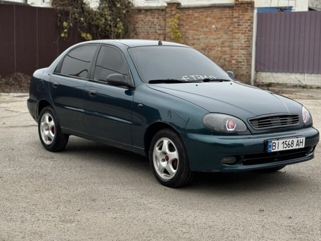 Зеленый Дэу Сенс, объемом двигателя 1.5 л и пробегом 190 тыс. км за 2200 $, фото 1 на Automoto.ua