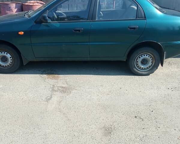 Зеленый Дэу Сенс, объемом двигателя 1.3 л и пробегом 119 тыс. км за 1900 $, фото 1 на Automoto.ua