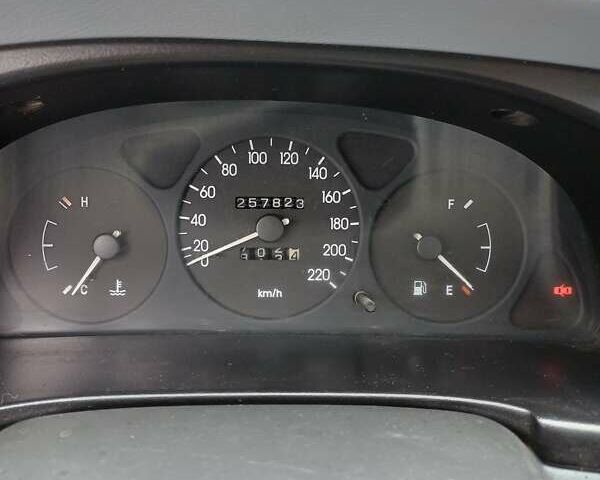 Зелений Деу Сенс, об'ємом двигуна 1.3 л та пробігом 257 тис. км за 1800 $, фото 1 на Automoto.ua