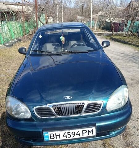 Зеленый Дэу Сенс, объемом двигателя 1.3 л и пробегом 142 тыс. км за 2000 $, фото 1 на Automoto.ua