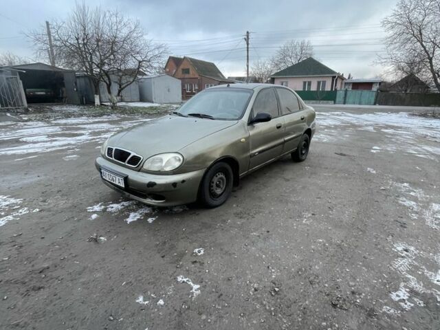 Зеленый Дэу Сенс, объемом двигателя 1.5 л и пробегом 500 тыс. км за 1000 $, фото 1 на Automoto.ua