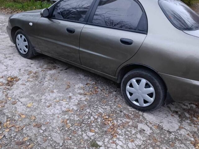 Зелений Деу Сенс, об'ємом двигуна 1.6 л та пробігом 220 тис. км за 2200 $, фото 1 на Automoto.ua