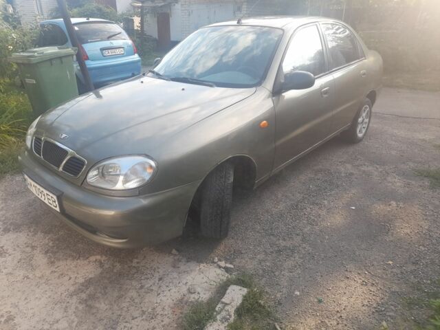 Зеленый Дэу Сенс, объемом двигателя 1.5 л и пробегом 250 тыс. км за 2000 $, фото 1 на Automoto.ua