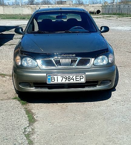 Зелений Деу Сенс, об'ємом двигуна 1.3 л та пробігом 300 тис. км за 1800 $, фото 1 на Automoto.ua