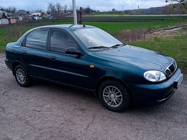 Зелений Деу Сенс, об'ємом двигуна 1.3 л та пробігом 135 тис. км за 2400 $, фото 1 на Automoto.ua