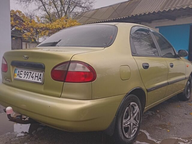 Зелений Деу Сенс, об'ємом двигуна 1.5 л та пробігом 248 тис. км за 2000 $, фото 1 на Automoto.ua