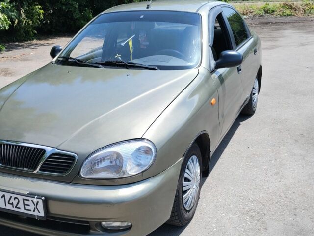 Зеленый Дэу Сенс, объемом двигателя 1.5 л и пробегом 232 тыс. км за 2400 $, фото 1 на Automoto.ua