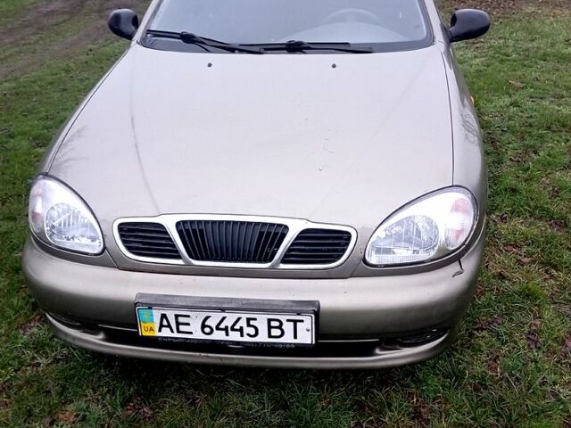 Зеленый Дэу Сенс, объемом двигателя 1.3 л и пробегом 175 тыс. км за 1999 $, фото 1 на Automoto.ua