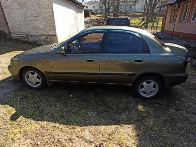 Зеленый Дэу Сенс, объемом двигателя 1.5 л и пробегом 199 тыс. км за 2700 $, фото 1 на Automoto.ua