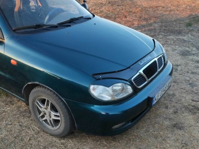 Зеленый Дэу Сенс, объемом двигателя 1.5 л и пробегом 210 тыс. км за 2400 $, фото 1 на Automoto.ua