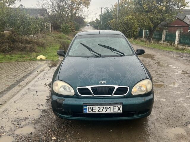 Зеленый Дэу Сенс, объемом двигателя 1.6 л и пробегом 251 тыс. км за 2000 $, фото 1 на Automoto.ua