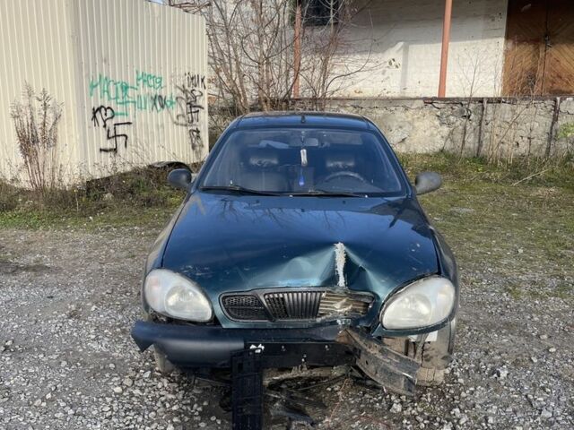 Зелений Деу Сенс, об'ємом двигуна 1.5 л та пробігом 200 тис. км за 500 $, фото 1 на Automoto.ua