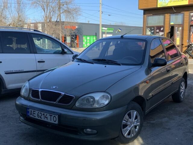 Зеленый Дэу Сенс, объемом двигателя 1.4 л и пробегом 200 тыс. км за 2150 $, фото 1 на Automoto.ua