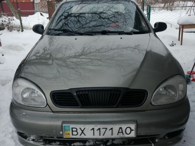 Зеленый Дэу Сенс, объемом двигателя 1.5 л и пробегом 212 тыс. км за 2100 $, фото 1 на Automoto.ua