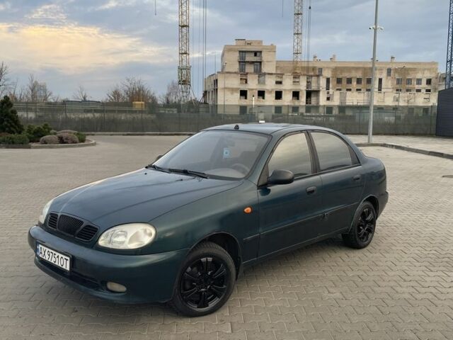 Зеленый Дэу Сенс, объемом двигателя 1.5 л и пробегом 290 тыс. км за 2000 $, фото 1 на Automoto.ua