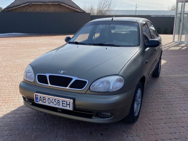 Зеленый Дэу Сенс, объемом двигателя 1.5 л и пробегом 215 тыс. км за 1999 $, фото 1 на Automoto.ua