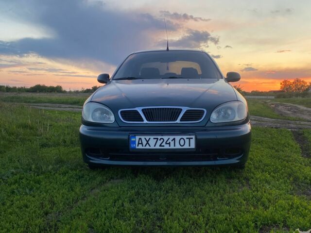 Зеленый Дэу Сенс, объемом двигателя 1.6 л и пробегом 180 тыс. км за 2000 $, фото 1 на Automoto.ua