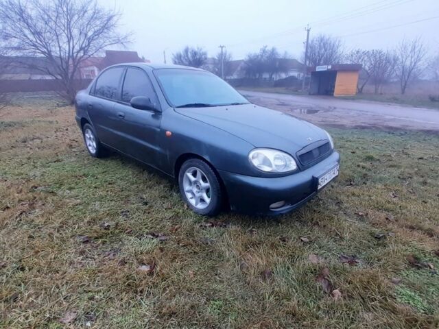 Зеленый Дэу Сенс, объемом двигателя 1.3 л и пробегом 350 тыс. км за 1200 $, фото 1 на Automoto.ua