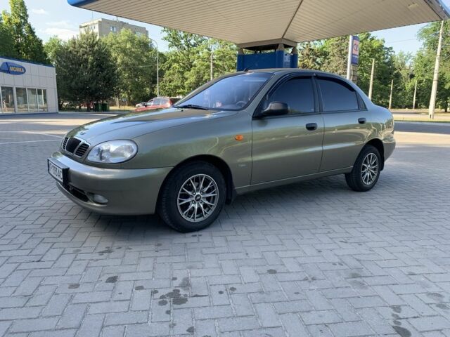 Зеленый Дэу Сенс, объемом двигателя 1.5 л и пробегом 148 тыс. км за 4500 $, фото 1 на Automoto.ua
