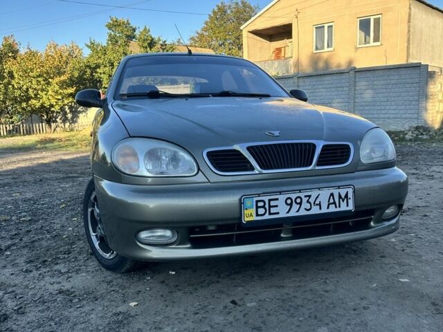 Зеленый Дэу Сенс, объемом двигателя 1.6 л и пробегом 169 тыс. км за 2200 $, фото 1 на Automoto.ua