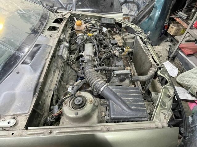 Зеленый Дэу Сенс, объемом двигателя 2 л и пробегом 300 тыс. км за 850 $, фото 1 на Automoto.ua