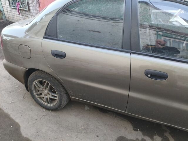 Зеленый Дэу Сенс, объемом двигателя 1.6 л и пробегом 155 тыс. км за 2999 $, фото 1 на Automoto.ua