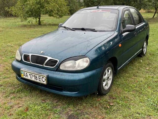 Зеленый Дэу Сенс, объемом двигателя 1.4 л и пробегом 350 тыс. км за 1000 $, фото 1 на Automoto.ua